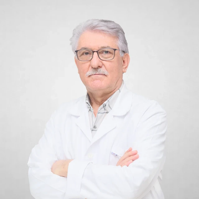 Op. Dr. Ekrem Kurnaz